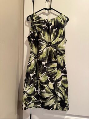 dressbarn | Dresses | Collection Dressbarn Dress Womens Midi Cocktail  Emerald Green Vneck Size 6 | Poshmark
